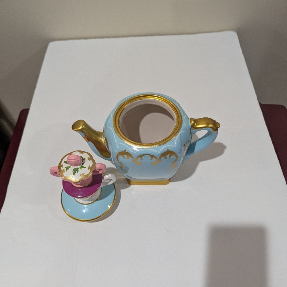 Alice In Wonderland, Elegant Blue and Gold Teapot with Pink Floral Lid 11"X9" - Picture 11 of 13
